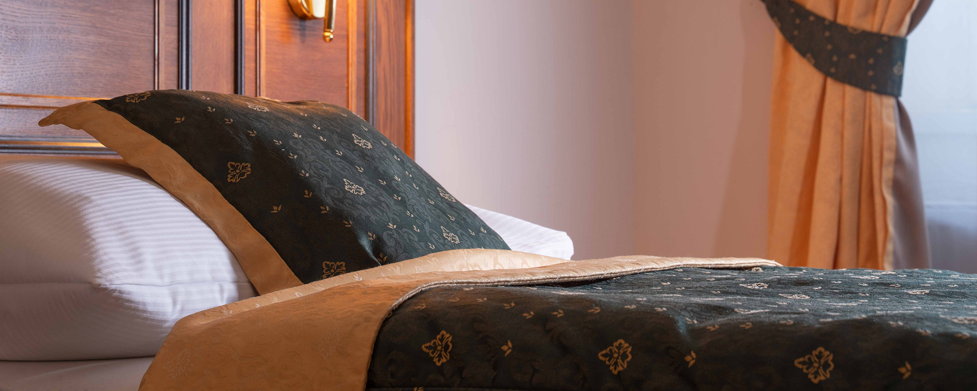 Restaurant & hotel U Medvidku